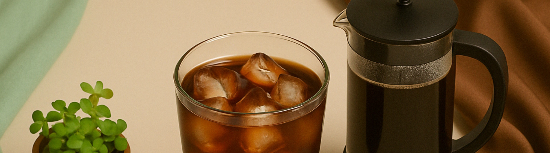 Berliner Kaffeerösterei Cold Brew Coffee Rezept und Zubereitung Zubehör - Hintergrund